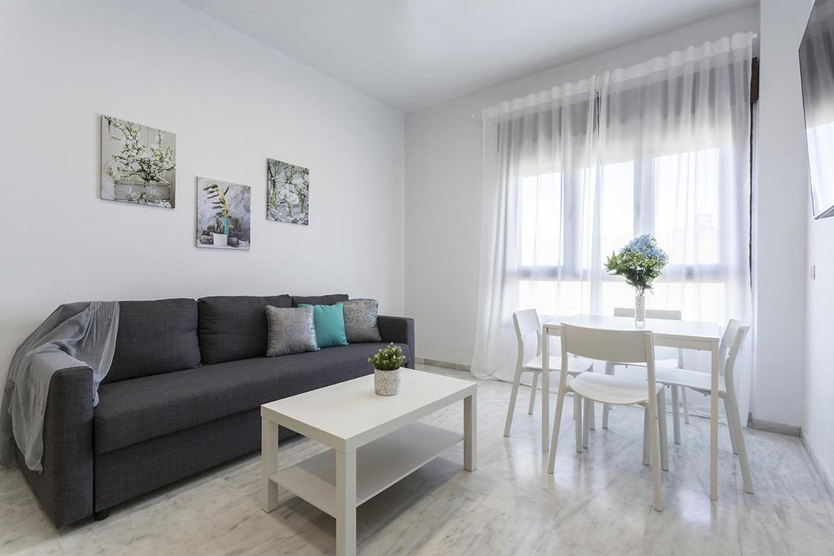 Luxsevilla Moderno 1 Room Piscina Parking บอร์มูโคส ภายนอก รูปภาพ